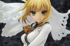 『Fate/EXTRA CCC』“拘束の花嫁衣裳”の「セイバー・ブライド」がフィギュア化！予約受付開始 画像