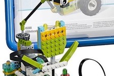 プログラミングできるレゴブロックが4月1日発売、モデル制作や無線技術も学べる 画像