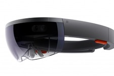 「Microsoft HoloLens」日本国内で開発者/法人向け展開、年内に予約スタート 画像