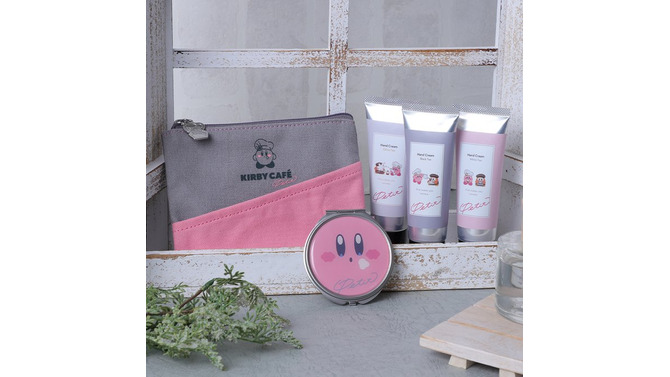 「カービィカフェ PETIT」限定商品がラグジュアリー！ミラーやポーチ、高級感あるティーセットなどがラインナップ