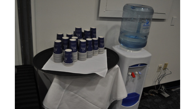 【GDC2010】ランチレポート Vol.5 プレスルームはコーヒー飲み放題!