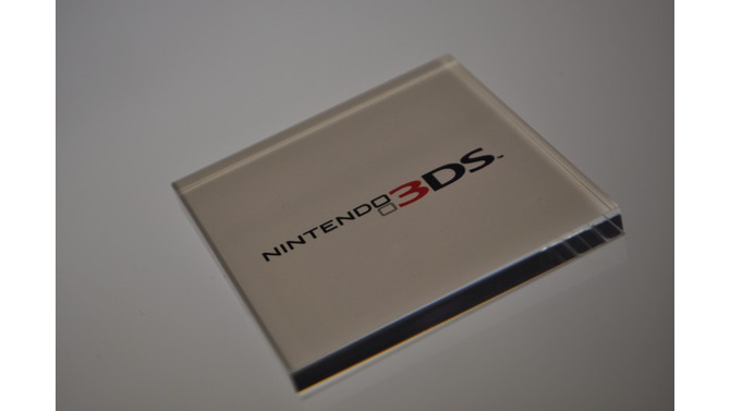 【E3 2010】3DSを間近でチェック(動画)