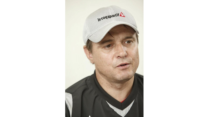 『サカつくDS ワールドチャレンジ2010』ストイコビッチ監督が語るスペシャルインタビュー第3弾公開