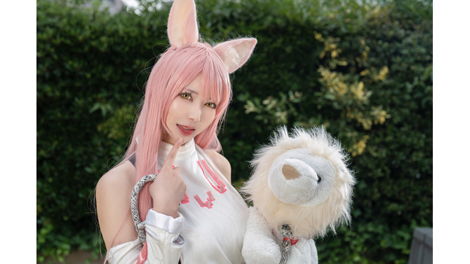 レオナ『勝利の女神：NIKKE』／おもちちゃん（X：@3rd_kafkaf）