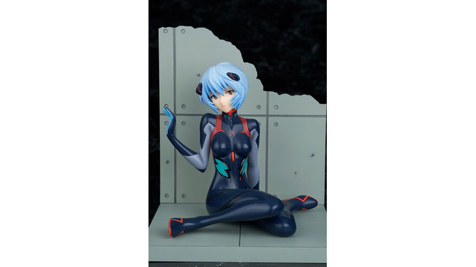 むっちりしたプラグスーツのボディライン…！「シン・エヴァンゲリオン劇場版」より「アヤナミレイ (仮称) 」フィギュアが再販