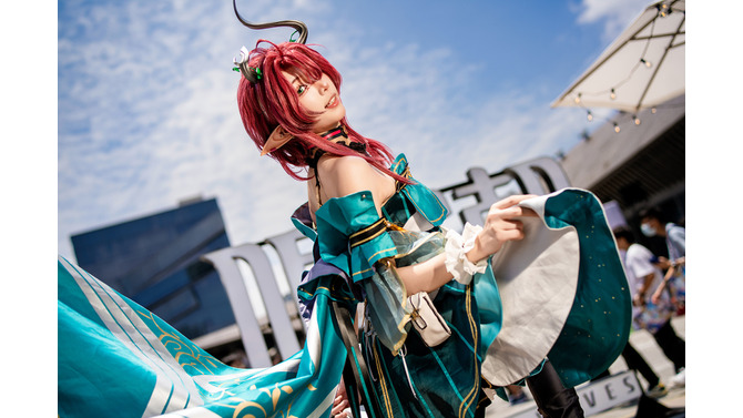 シャコンヌ／四巫日モミ（Instagram：momihi__444）