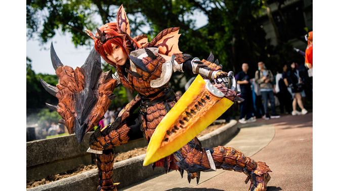 リオレウス装備『モンスターハンター』／七星めろん（X：@nanasemeron）