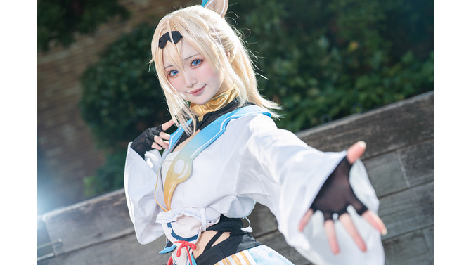 風真いろは「ホロライブ」／みなとみら（X：@tehslu_cosab_xx）