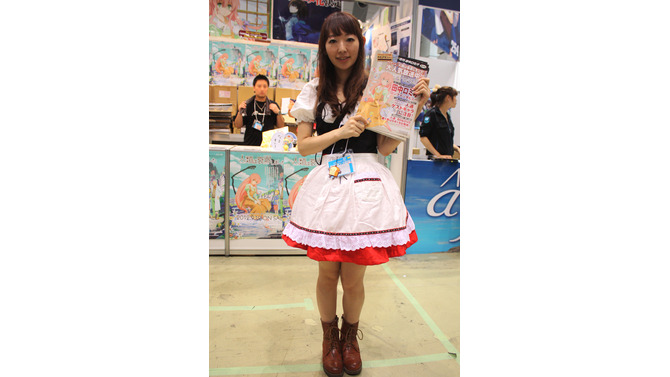 【フォトレポート】夏コミ企業ブースでみかけたコンパニオンさんたち