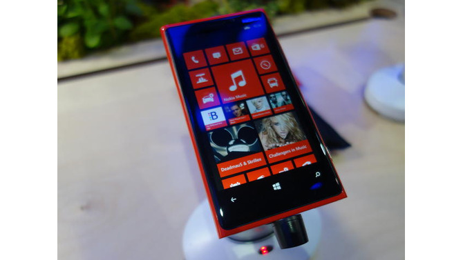 Lumia 720