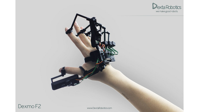 片手に装着する外骨格VRデバイス、その近未来感溢れるテスト映像が公開