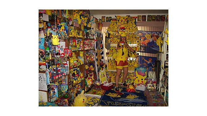 次のギネスブックに?世界一の(?)ピカチュウコレクター