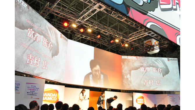 【TGS2015】『ゴッドイーター』ステージで“アリサの部屋着”や「バカンス編」のヒロイン水着イラストがお披露目