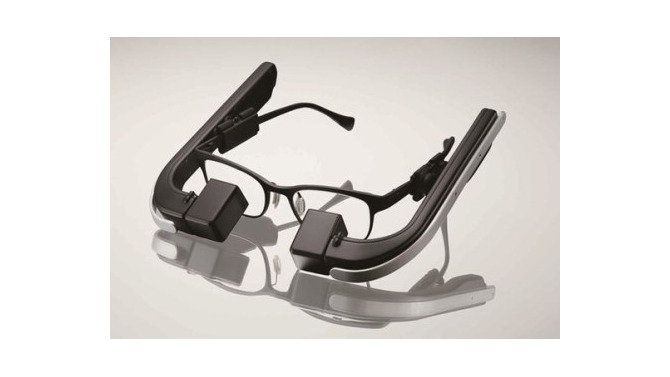 メガネスーパーが“メガネ型”ウェアラブル端末「b.g.」を発表…眼への負担を考慮した設計