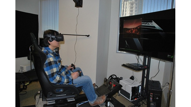 「オデッセイ」で体感するVR技術　20分に渡り宇宙飛行士の気分を堪能