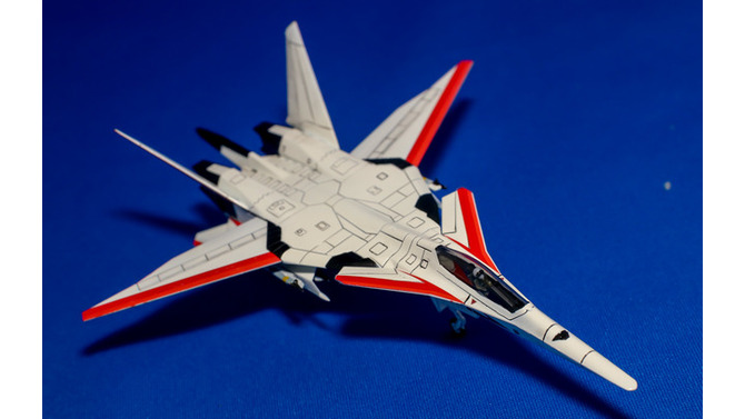 『エースコンバットINF』コトブキヤ1/144「XFA-27」レビュー…航空機プラモの革命児【ゲーム系プラモって実際どう？】