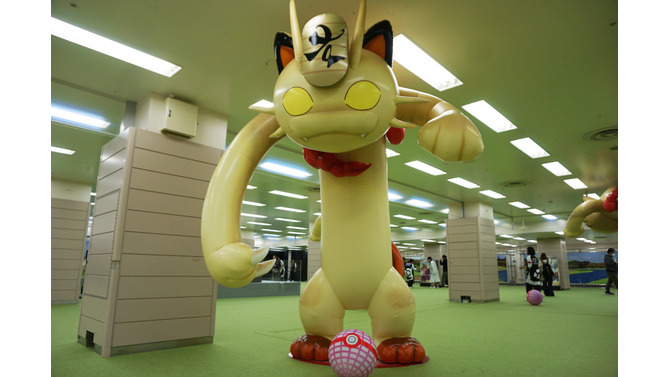 『ポケカ』「ニャースV」だけが目玉じゃない！ジオラマの完成度や「ニャース（キャダイマックスのすがた）」の迫力に震えた「挑戦状イベント」レポ