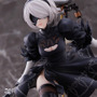 『NieR:Automata Ver1.1a』より、新グッズが続々登場！青い瞳＆太ももが映える「2B」フィギュアやポーチなど全16種