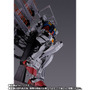 DX超合金「RX-78F00 GUNDAM」がガンダムファクトリー横浜にて数量限定で販売！全高約370mm、音と光の演出と共に“動くガンダム”を忠実に再現
