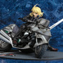 重厚なデザインのバイクを駆る姿が美しい……『Fate/Zero』よりセイバーがモンスターマシン「セイバー・モータード・キュイラッシェ」に搭乗したフィギュアが再販