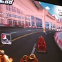 【TGS 2012】コンパニオンさんとレースバトル！グリーブースのiOS/Android『Wacky Motors GP』