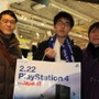 【PS4発売特集】たくさんの笑顔がここに集まりました　― 渋谷量販店でも7時から販売スタート！70人のユーザーが全員でカウントダウン