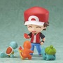 伝説のポケモントレーナー「レッド」が「ねんどろいど」に登場、「ポケモンセンター」で予約受付中