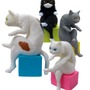 猫背すぎるネコのフィギュア第2弾「猫背2」がガシャポンで発売中、さまざまな猫背が全12種類