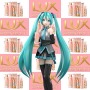 初音ミク、脱・ツインテール？ 「LUX」新CMでスカーレット・ヨハンソンと共演