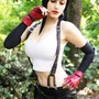 イタリア美女による『FF7』ティファのセクシーコスプレショット！