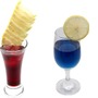 「エヴァンゲリオン酒場」セカンドインパクトワイン、Mark.06 グラスワイン各 390 円（C）カラー