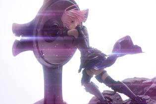 儚くも美しい笑顔…「FGO」劇場版アニメ「終局特異点 冠位時間神殿ソロモン」より、主人公をかばうマシュがフィギュアに 画像