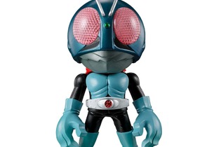 大きな“拳”が特徴の「仮面ライダー」フィギュアがガシャポン化―アーティスト「TOUMA」氏とのコラボ 画像