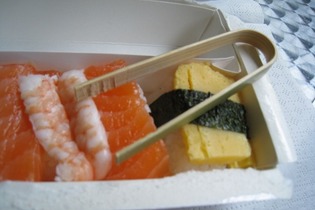 【ジャパンエキスポ2013】会場内のご飯事情を調査！日本食のフード出展はいろいろあるけれど… 画像