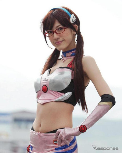 “エヴァレーシング”レースクイーン