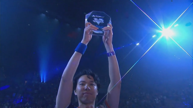 日本のときど選手が「Evo 2017」の『ストリートファイターV』部門で優勝！―強敵Punk選手を圧倒