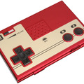 懐かしのファミコンが名刺ケースになって登場