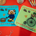 コラボハンカチ　各¥880円