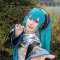 初音ミク「VOCALOID」／ちくりんことら（@TIKURIN_KOTORA）、撮影：tama