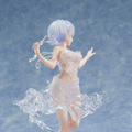 「リゼロ」“まるで本物の水”のようなドレス！透明感あふれる「レム」新作フィギュアが、どこから見ても美しい