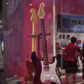 【E3 2010】ドラム＆マイクロフォン対応、2年ぶりのシリーズ最新作『Rock Band3』