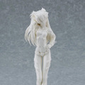 「エヴァ：破」より「式波・アスカ・ラングレー」がプラモデルになって登場！通常版に加えて単色成形キットも発売へ