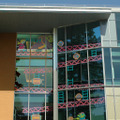 大学のビルが『ドンキーコング』に－カリフォルニアの学生たちのイカした装飾