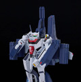 初代「マクロス」劇場版より、主人公・一条輝が搭乗する「VF-1Sストライクバルキリー」1/72スケールプラモデル化！同スケールの「リン・ミンメイ」も付属