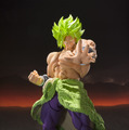 「ドラゴンボール超」アクションフィギュアが再販！大迫力「ブロリーフルパワー」と、ピンクの気を纏った「ゴクウブラック」の2商品
