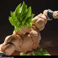 「ドラゴンボール超」アクションフィギュアが再販！大迫力「ブロリーフルパワー」と、ピンクの気を纏った「ゴクウブラック」の2商品