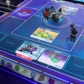 『ポケカ』世界大会、未来感あふれる“床”の演出に反響！「遊戯王のソリッドビジョンみたい」「全TCGプレイヤーの夢じゃん」