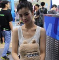 【China Joy 2012】PSVitaそっくりな3G搭載携帯ゲーム機「MUCH」を発見 