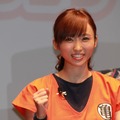 吉木りさ、「ドラゴンボール」の武道着姿を披露・・・カードゲーム発表会で