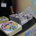 『初音ミク Project mirai 2』体験会はミクダヨー降臨でアイドル撮影会に!?『ぷよぷよ』とのコラボ経緯からビッグエコーとのコラボルーム視察レポート